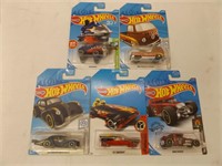 Lot of 5 Hot Wheels Toy Car