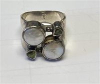 Sterling silver ring. Ships