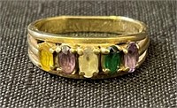 PRETTY 10K GOLD FAMILY RING WITH STONES