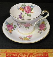 LOVELY AYNSLEY FLORAL INTERIOR CUP & SAUCER