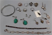 Nice Estate Sterling Silver Jewelry Jade Earrings