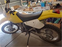 Fry 2004 Suzuki D R - 250 Motorcycle