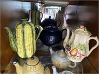 Vintage Tea Pots Corn Fruit & Blue  Pot (3)