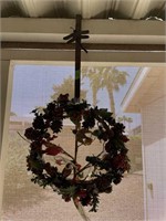 P - Decorative Wreathe