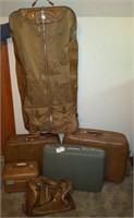 Vintage 5 Piece American Tourister Luggage Set