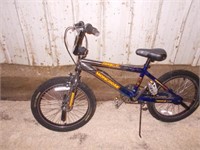 Mongoose Hoop-D Bicycle