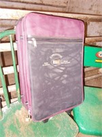 Suitcase on Wheels w/Extension Handle