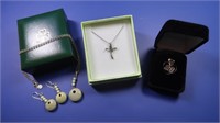 Sterling Silver Jewelry-Cross Pendant w/Diamond,