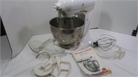 Kitchen-Aid Stand Mixer w/Accessories