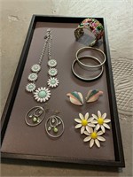 Flower Pin and Necklace Lot