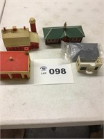 VILLAGE PIECES