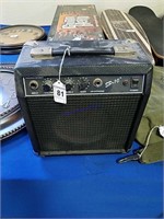Fender SP 10 Amp   Untested