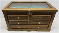 Thomas Museum Series wooden knife display chest-