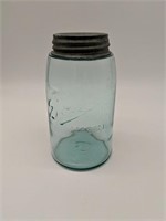 1900-1910 Vintage Ball Mason canning jars, strong