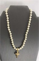 Faux Pearl Necklace With Pendant