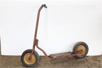 1930S SCOOTER