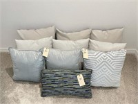 10PC ASSORTED PILLOWS