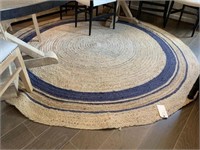 ROUND AREA RUG