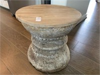 WOOD ACCENT TABLE