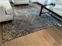 AREA RUG