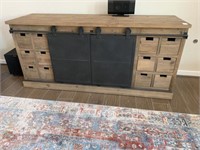 MEDIA CABINET