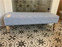 UPHOLSTERED BENCH