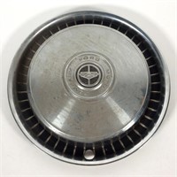 (1) Ford Motor Company Wheel Cover