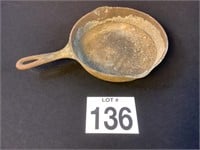 WAGNER WARE CAST IRON SKILLET