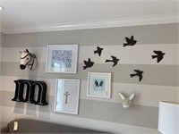 12PC ASSORTED WALL DECO