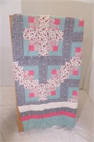Hand stitched quilt 78x80