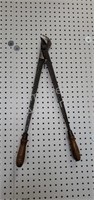 Vintage heavy duty steel 24 in Lopper