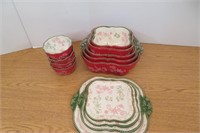 Christmas Nesting Bowls, Plates & Sm Bowls
