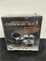 AmazonBasics 8pc Non Stick Coating Cookware Set