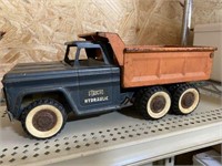 Vintage Structo Hydraulic Dump Truck