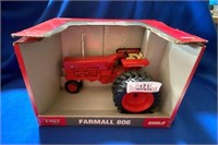 Die Cast Farmall 806 Tractor