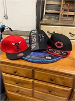 Set of 3 hats adjustable fit