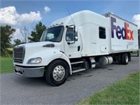 2015 Freightliner M2 w/ 22' body