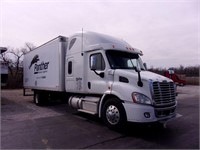 2013 Freightliner Cascadia Expeditor