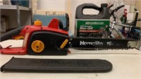 Homelite 16" Bar Gas Chainsaw with Bar Oil