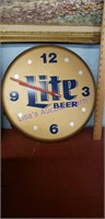 Lite beer clock