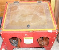 SANDBLASTING CABINET