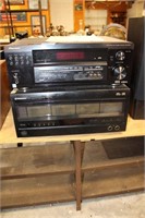 PIONEER RECEIVEFR AND CD PLAYER