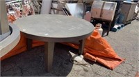 5’ round  wooden dining table