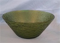 Green soreno salad glass bowl