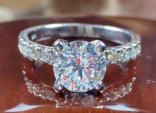 Dear Diamonds And Jewelry Auction Ends Saturday 06/12/2021