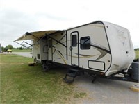 2014 Spree Super Lite 32ft travel trailer,