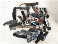 asorted folding knives