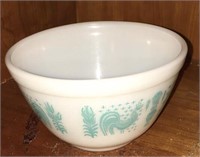 Pyrex butterprint bowl white & teal w/rooster
