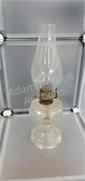 Vintage 8 in glass oil lantern, 14in with glass
