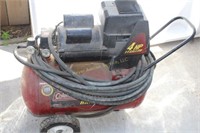 Air compressor